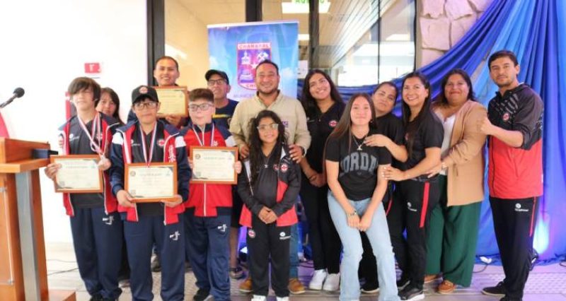 Ceremonia de reconocimiento a deportistas destacados en Chañaral