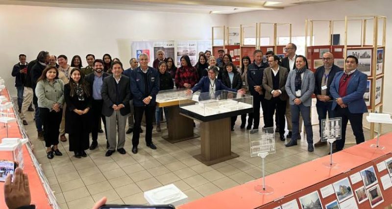 Exposición itinerante de la Dirección de Arquitectura MOP en Copiapó
