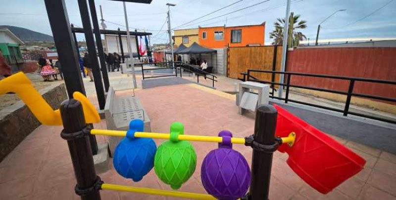 Mejora calidad de vida en Huasco con paseo peatonal Los Carrera