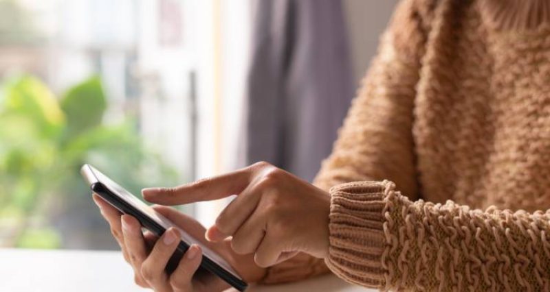 SENDA amplía atención del Chat 1412 a fines de semana