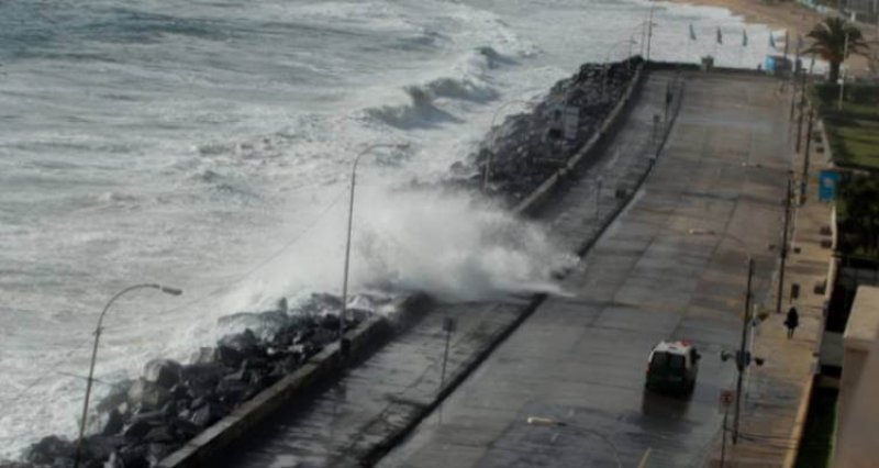 Alerta por marejadas en costa de Atacama